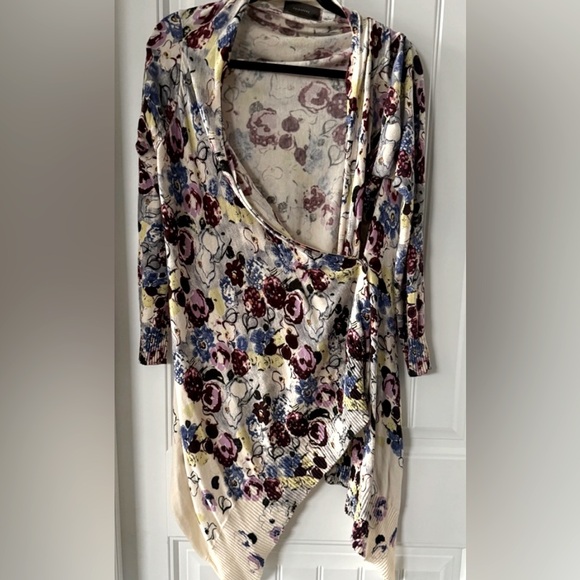 Anthropologie Sweaters - Anthropologie Floral High Low Cardigan Sweater Size Large